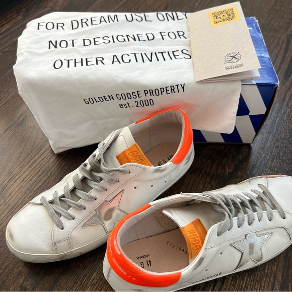 Golden Goose Superstar Sneakers 100% Authentic - Picture 5 of 16